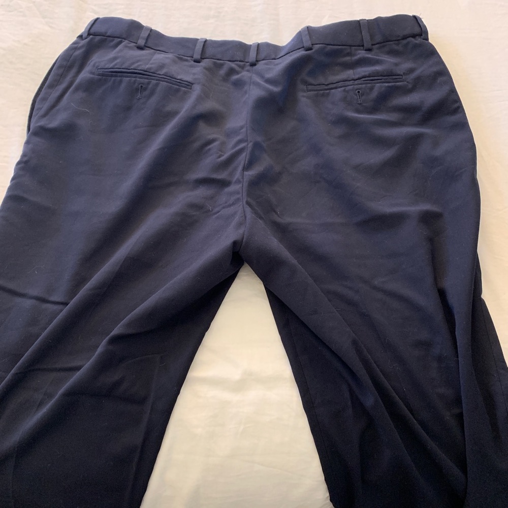 Stanford Classic fit Navy Blue Pants. 40x32.